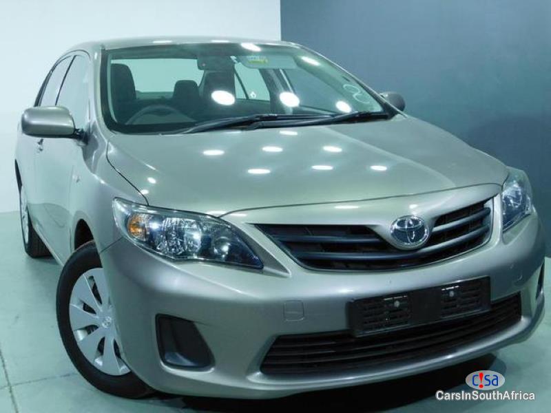 Toyota Corolla Quest 1.6 Manual 2017 - image 2