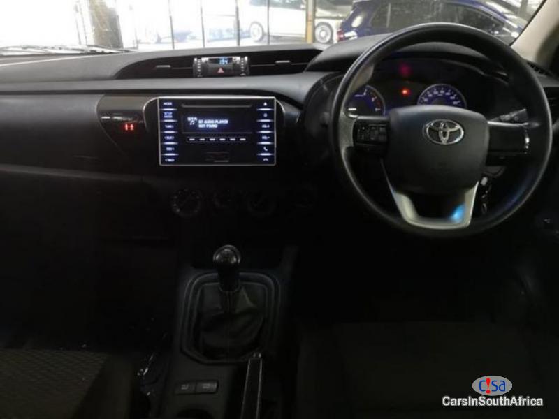 Picture of Toyota Hilux Manual Manual 2017 in South Africa