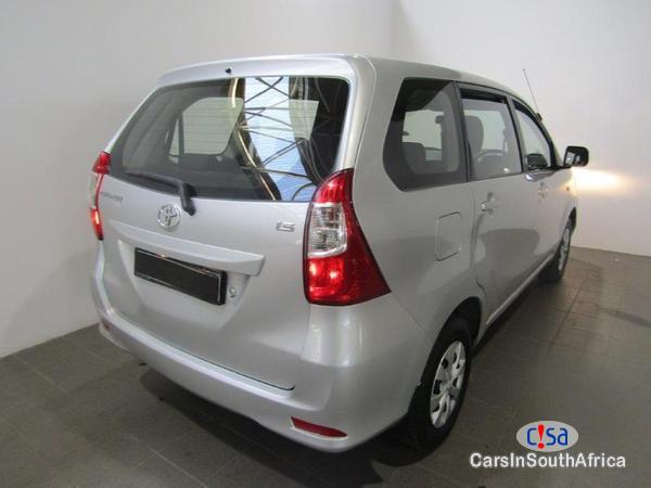 Toyota Avanza Manual Automatic 2017 - image 2
