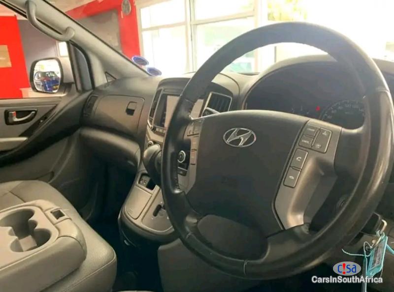 Picture of Hyundai H-1 Hyundai H-1 2.5CRDi Wargon GLS For Sale. R210 000 Automatic 2021 in Western Cape