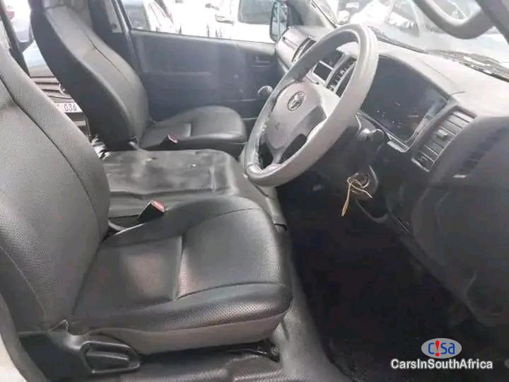 Toyota Quantum Manual 2017 - image 7
