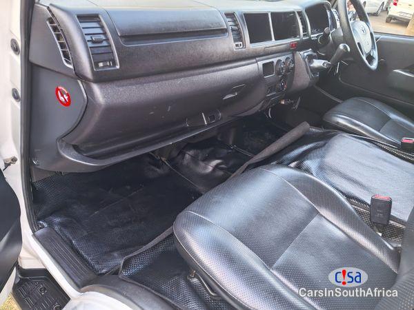Toyota Quantum 2.7 Sesfikile 16-Seat Manual 2019 - image 3