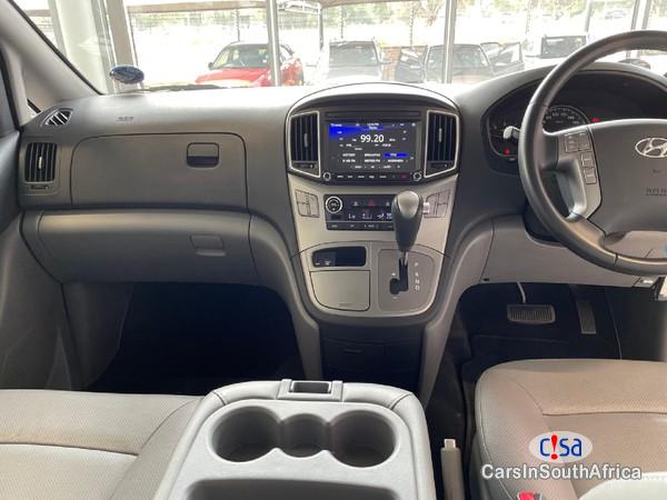 Hyundai H-1 2.5 CRDI Elite Call 081 494 5928 Manual 2020 in Northern Cape