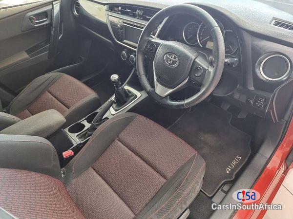 Toyota Auris 1.6 Call 081 494 5928 Manual 2013 - image 4
