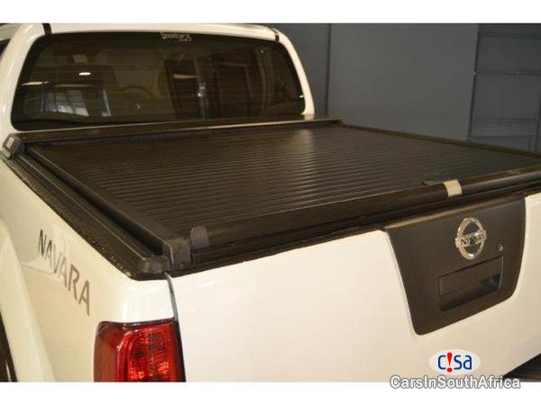 Nissan Navara Manual 2014 - image 4