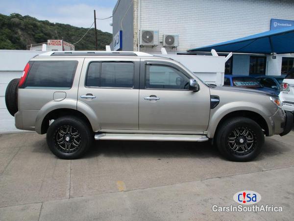 Pictures of Ford Everest Automatic 2013
