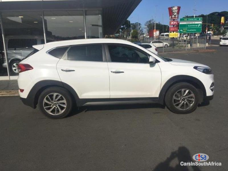 Hyundai Tucson Automatic 2014 - image 3