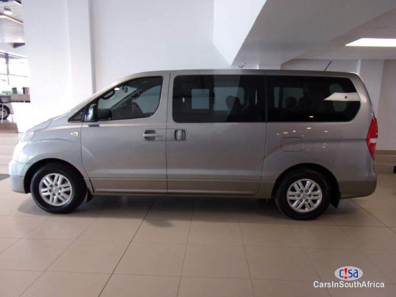 Hyundai H-1 Automatic 2014