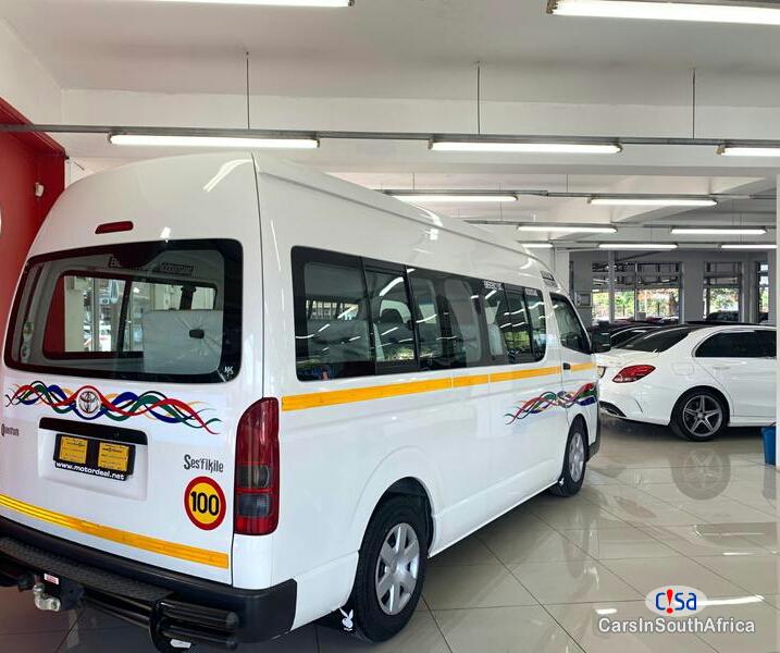 Toyota Quantum 2.5.se&acute;sifikile Manual 2017 - image 2