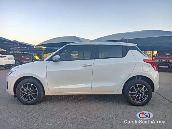 Suzuki Swift 1.2 GLX Automatic 2022 in Gauteng