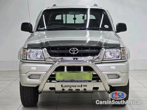 Toyota Hilux Call/ WhatsApp.073 104 3715 Toyota Hilux 2.7i Legend 35 Manual 2005 - image 2