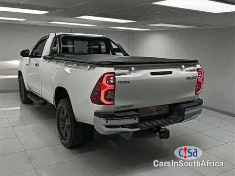 Toyota Hilux Call/ WhatsApp.073 104 3715 Toyota Hilux 2.8 GD-6 For Sale Automatic 2020 - image 3