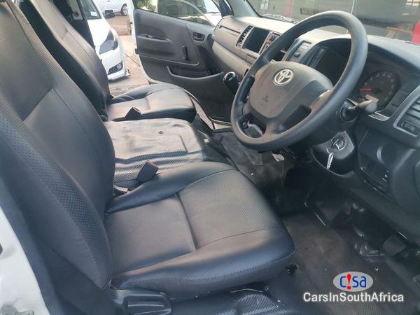 Toyota Quantum 2.5 D-4D Sesfikile 16-Seat Manual 2021 in Northern Cape