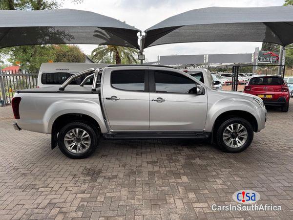 Pictures of Isuzu KB300 KB 300 D-Teq LX Call 081 494 5928 Delivery Nationwide Automatic 2018