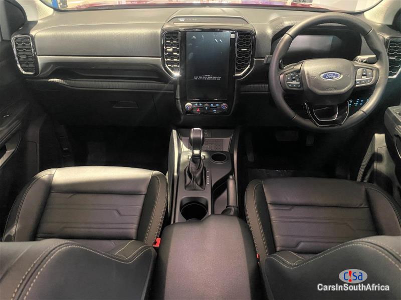Ford Ranger 2.0 Sit DOUBLE CAB XLT {0817687830 Automatic 2024 - image 3