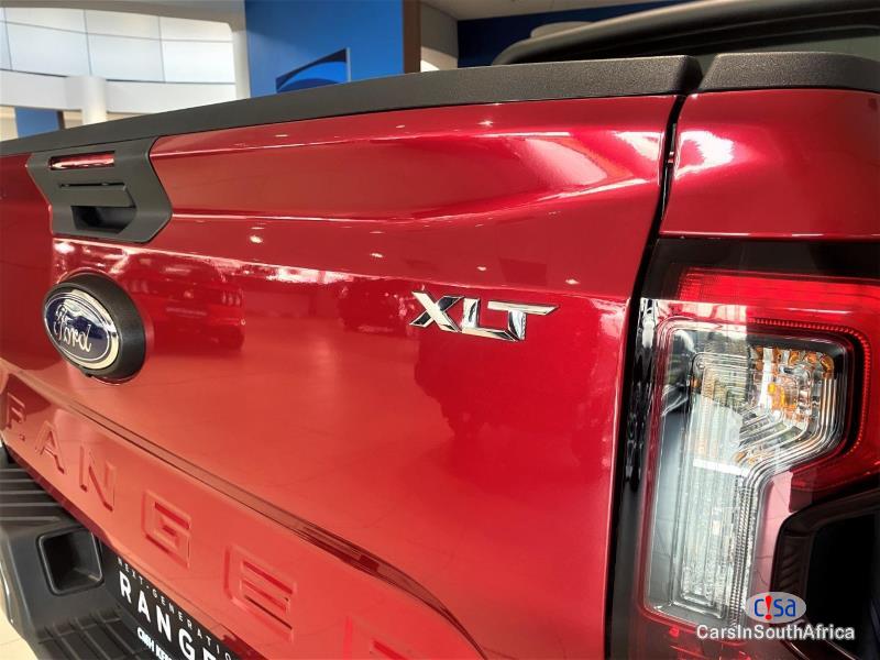 Ford Ranger 2.0 Sit DOUBLE CAB XLT {0817687830 Automatic 2024 - image 8
