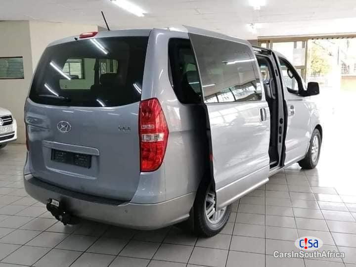 Hyundai H-1 CRDI GLS { 0817687830 } Automatic 2016