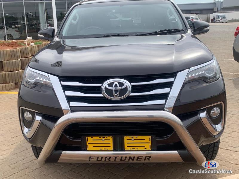 Toyota Fortuner GD-6 { 0817687830 } Manual 2016 - image 3