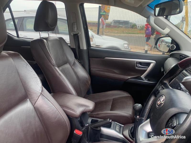 Toyota Fortuner GD-6 { 0817687830 } Manual 2016 - image 6