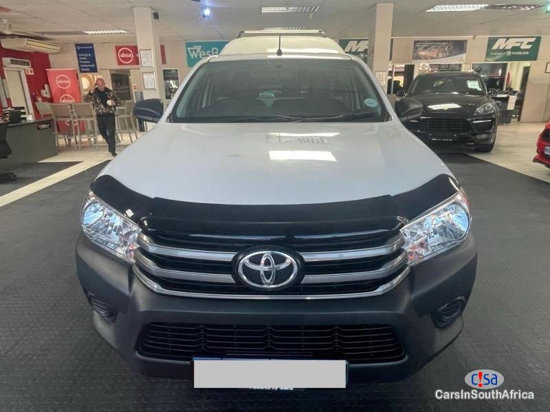 Toyota Hilux 2.4GD { 0817687830 } Manual 2018 - image 2