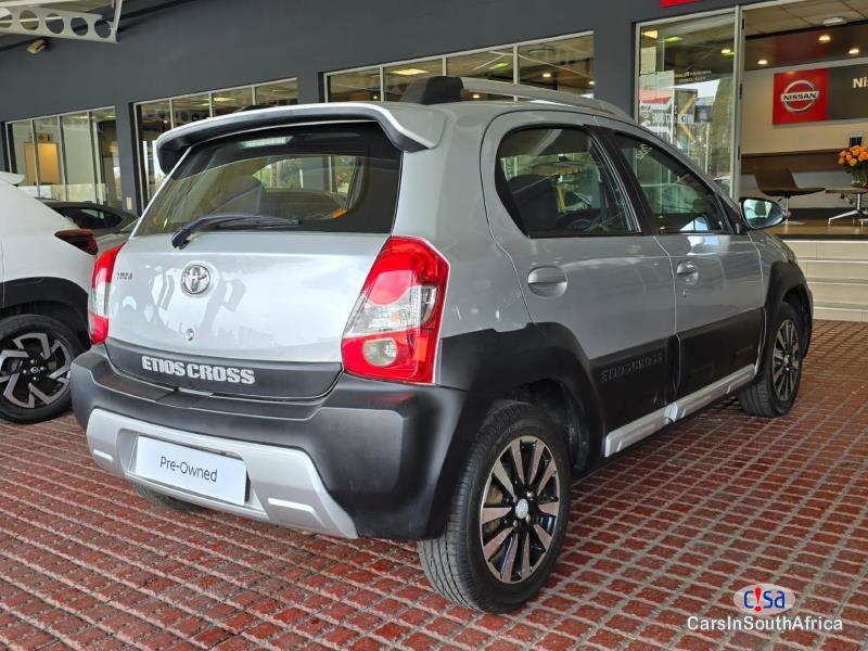 Toyota Etios ETIOS CROSS 1.5xs { 0817687830 } Manual 2015 in Western Cape - image