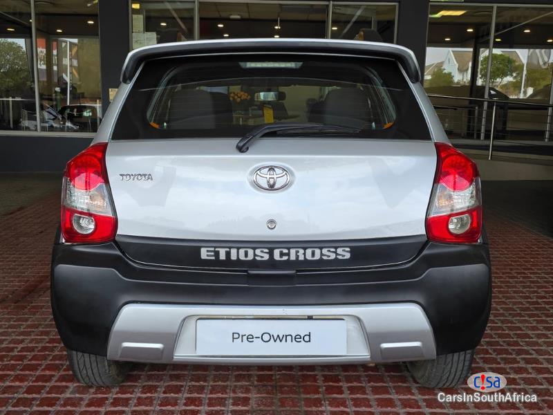 Toyota Etios ETIOS CROSS 1.5xs { 0817687830 } Manual 2015 in South Africa - image