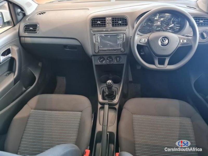 Volkswagen Polo 1.4 Manual 2022 - image 4
