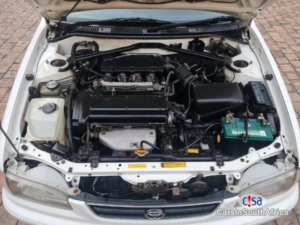 Toyota Corolla RXi 1.6 Manual 2000 - image 2