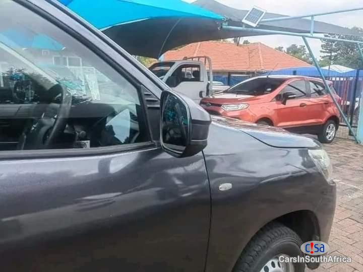Picture of Toyota Hilux 2.4GD Manual 2016 in South Africa