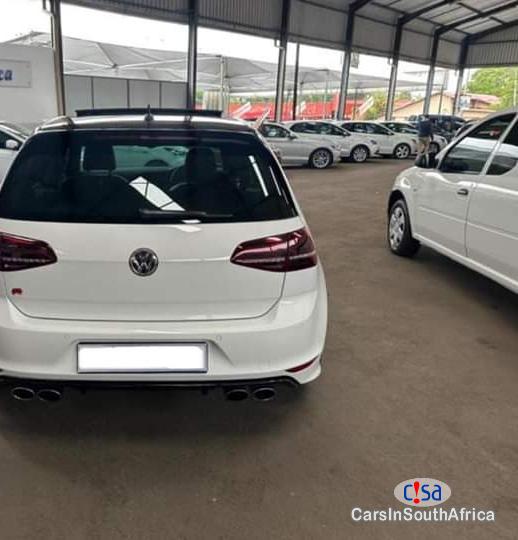 Volkswagen Golf 2.0 Automatic 2016 - image 5