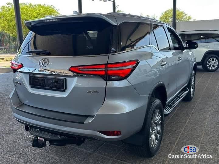 Toyota Fortuner 2.8 Automatic 2022