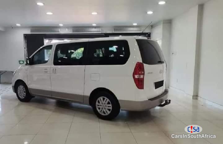 Hyundai H-1 2.5 Automatic 2018 - image 4