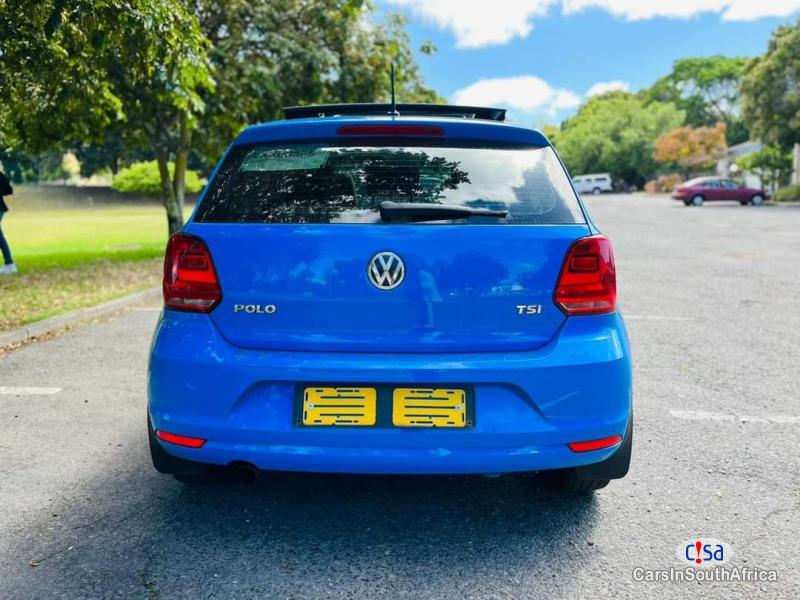 Volkswagen Polo 1.2tsi Manual 2016 - image 5
