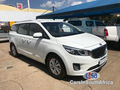 Kia Sedona 2.2 Automatic 2016 - image 4