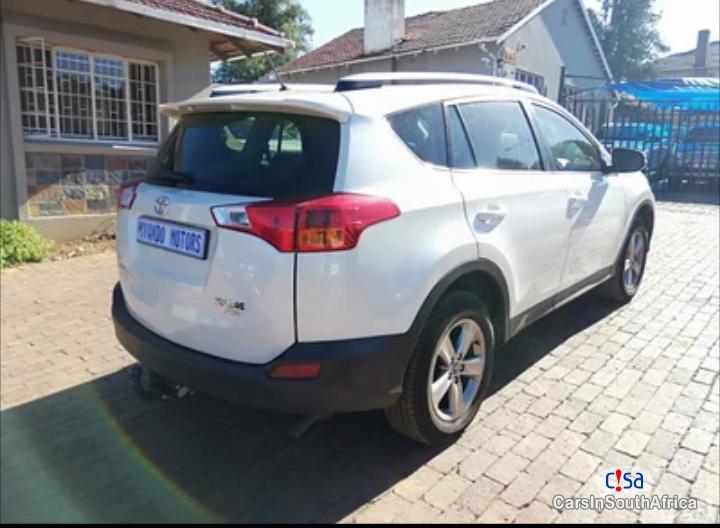 Toyota RAV-4 Trim Manual 2015 in Gauteng