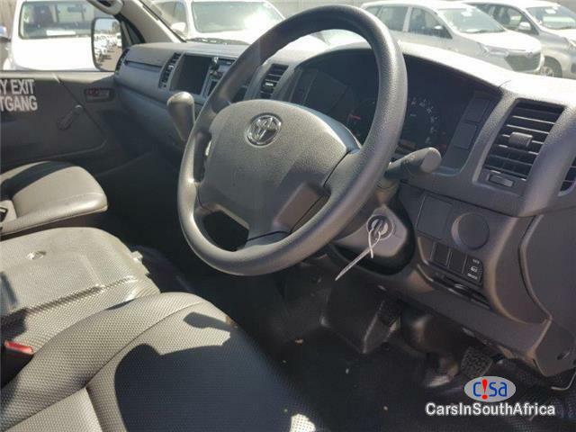 Toyota Quantum 2.5 Manual 2015 in South Africa