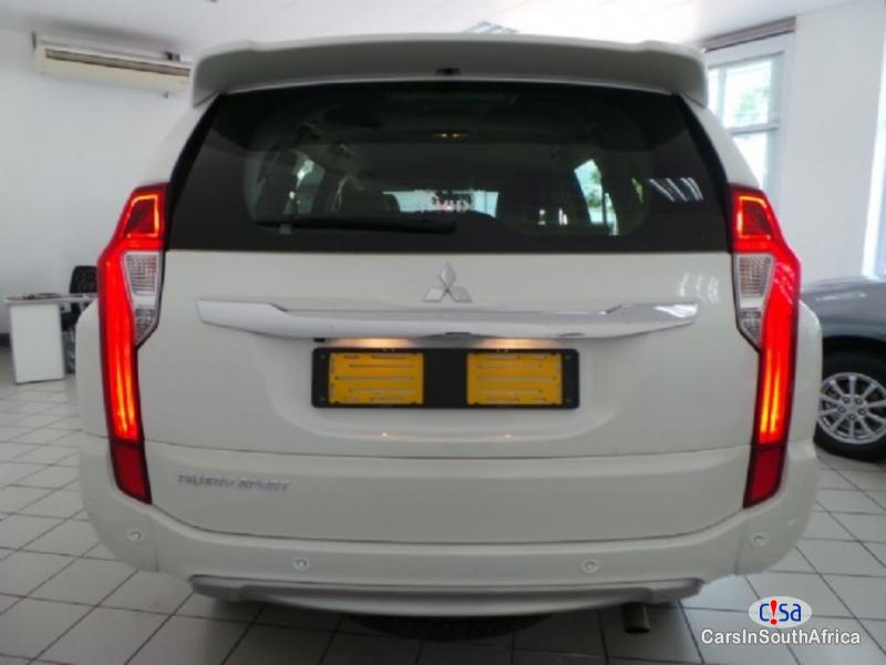 Mitsubishi Pajero 2.4 Manual 2019 - image 4