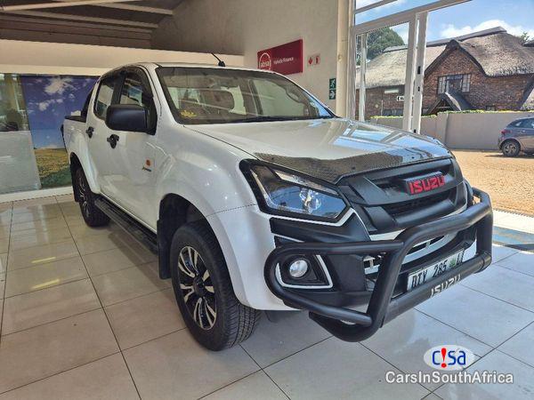 Picture of Isuzu KB250 D-Teq HO X-Rider Call 081 494 5928 Manual 2018