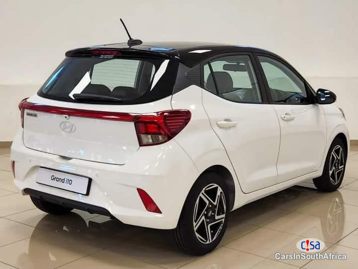 Pictures of Hyundai i10 Grand Manual 2018