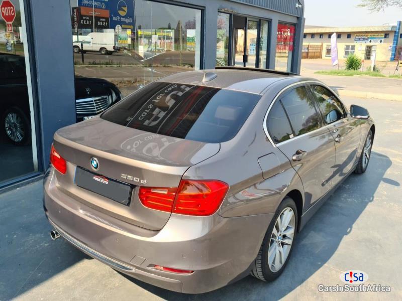 BMW 3-Series 2.0 Automatic 2014 - image 3