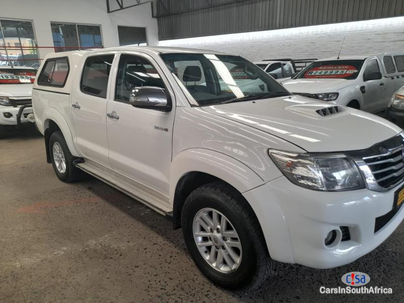 Picture of Toyota Hilux 0784119228 Manual 2018