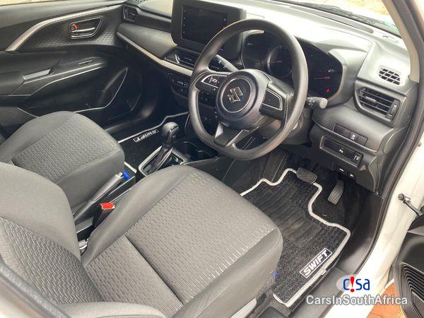 Suzuki Swift 1.2 GL+ Auto Automatic 2021 - image 3