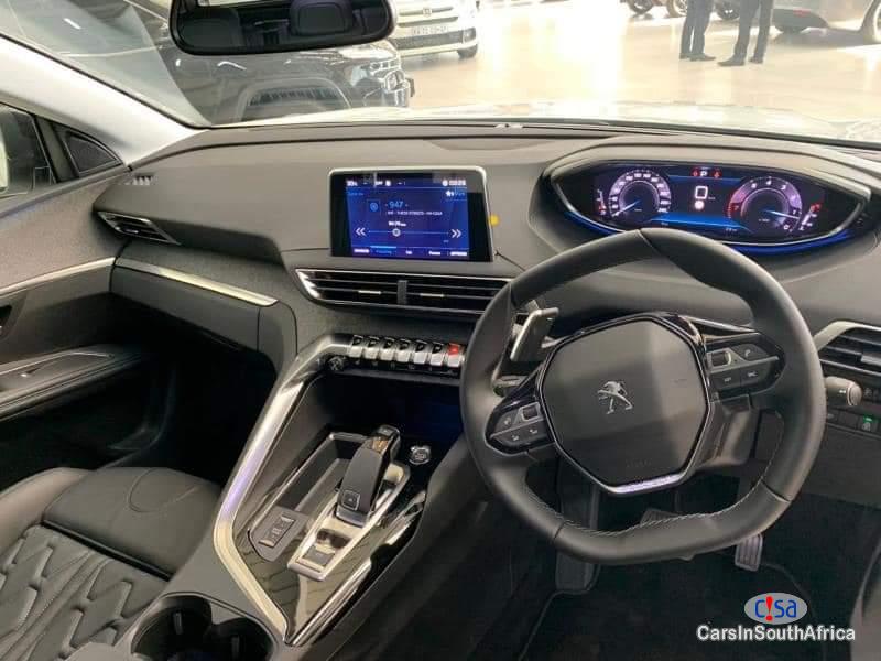 Peugeot 3008 Automatic 2023 - image 8
