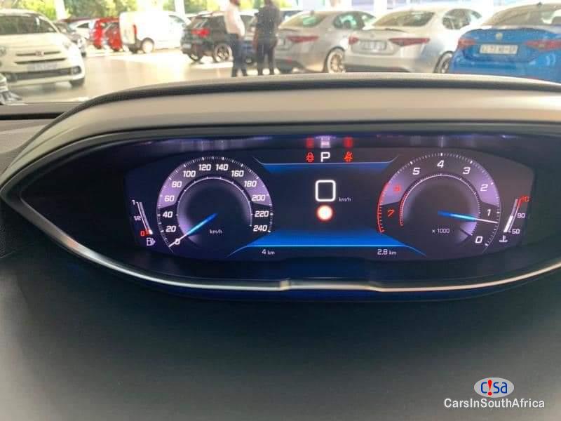 Peugeot 3008 Automatic 2023 - image 9