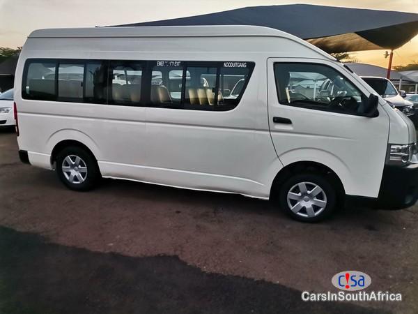 Toyota Quantum 2 5 0671651564 Manual 2015 in Eastern Cape