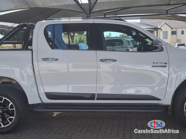 Toyota Hilux 2.8 Automatic 2020 - image 2