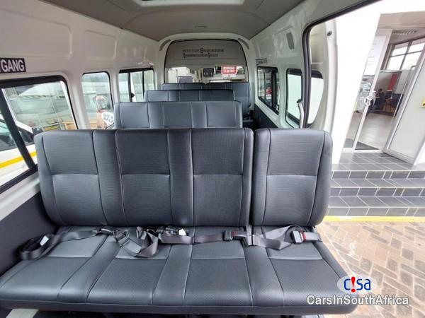 Picture of Toyota Quantum 2.5 Sesifikile 16 Seats Manual 2018 in South Africa