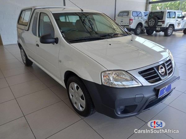 Nissan NP200 1.6 A/C Safety Pack Manual 2018 - image 2