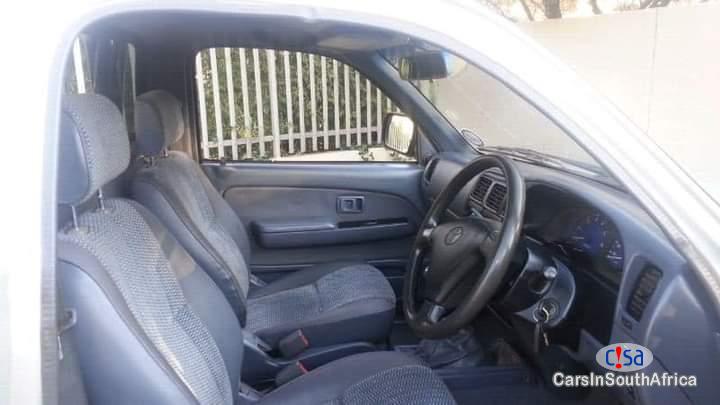 Toyota Hilux 0730950767 Manual 2009 - image 6