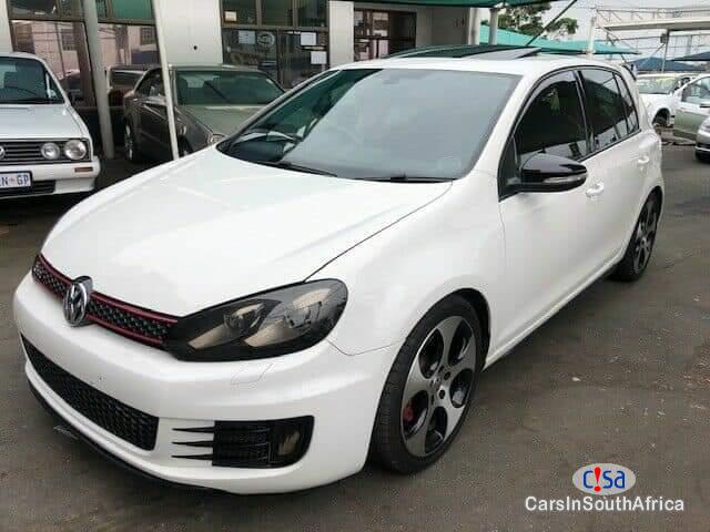 Pictures of Volkswagen Golf 2.0 Automatic 2013